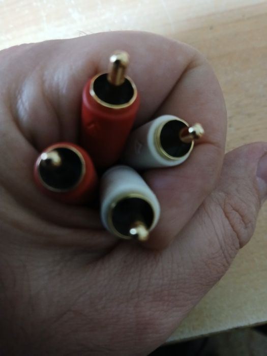Kable RCA  czince 2 x  2, długość  1.5 m i 2.1  m