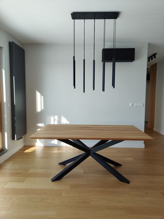 Stół dębowy na zamówienie