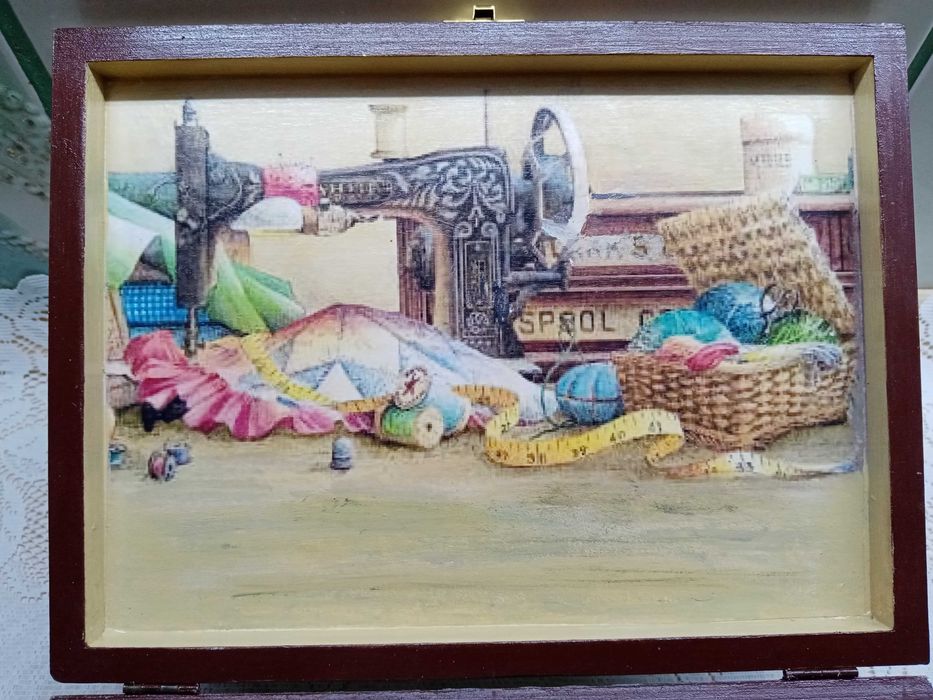 Велика скринька для рукоділля