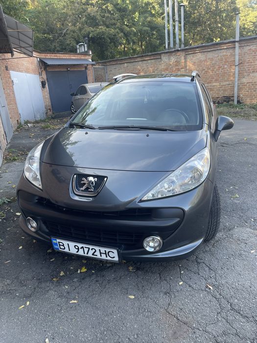 Продати Пежо 207SV