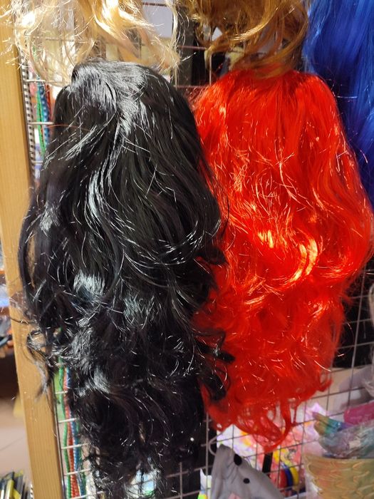 Peruka na gumce, różne kolory, nowe