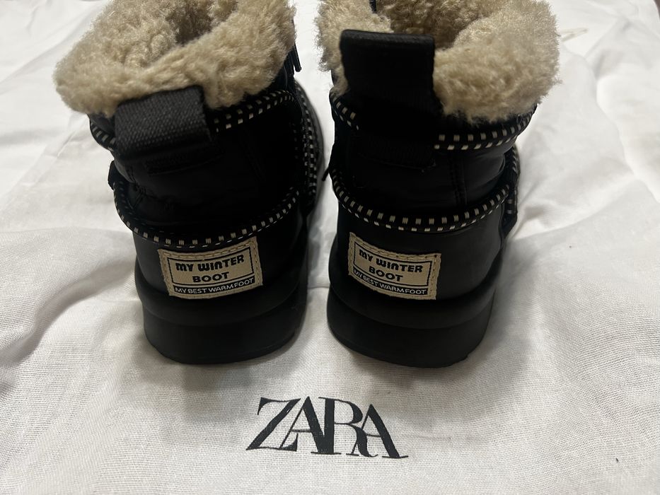 Зимові черевики-дутики Zara (угги)