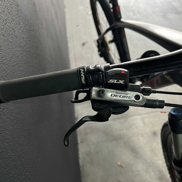 Bicicleta  Coluer Nucleus Carbon CR270 roda 27.5