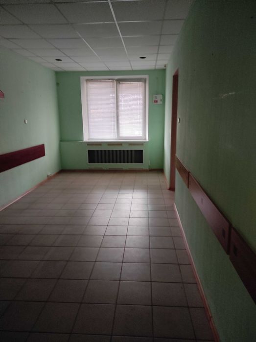 Продаж - обмін приміщення комерційного призначення в центрі м.Миргород