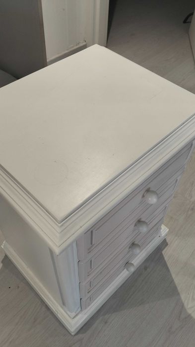 Mesa de cabeceira