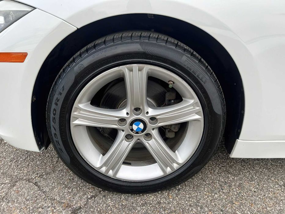 BMW 3 Series 328      2015