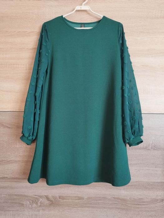 Sukienka tiulowe rękawy L-XL