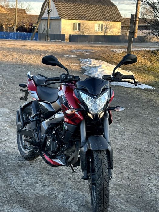 Bajaj Pulsar NS200