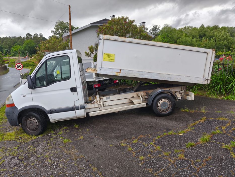Renault Master.