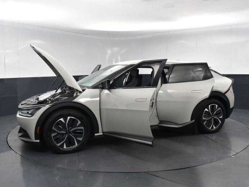2024   Kia    EV6