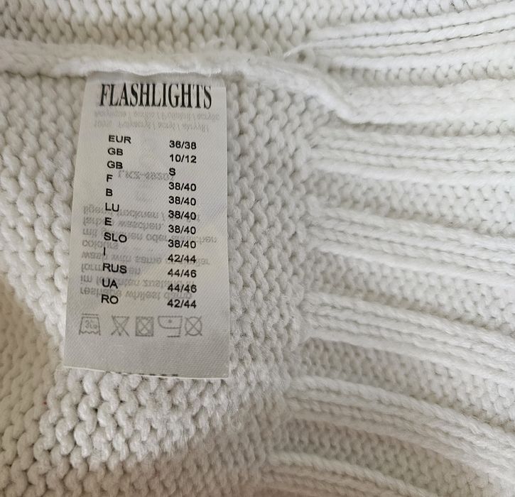 Sweter z golfem damski Flashlights