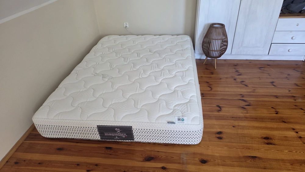 Materac piankowy 140x200  Magniflex Classico Excellence