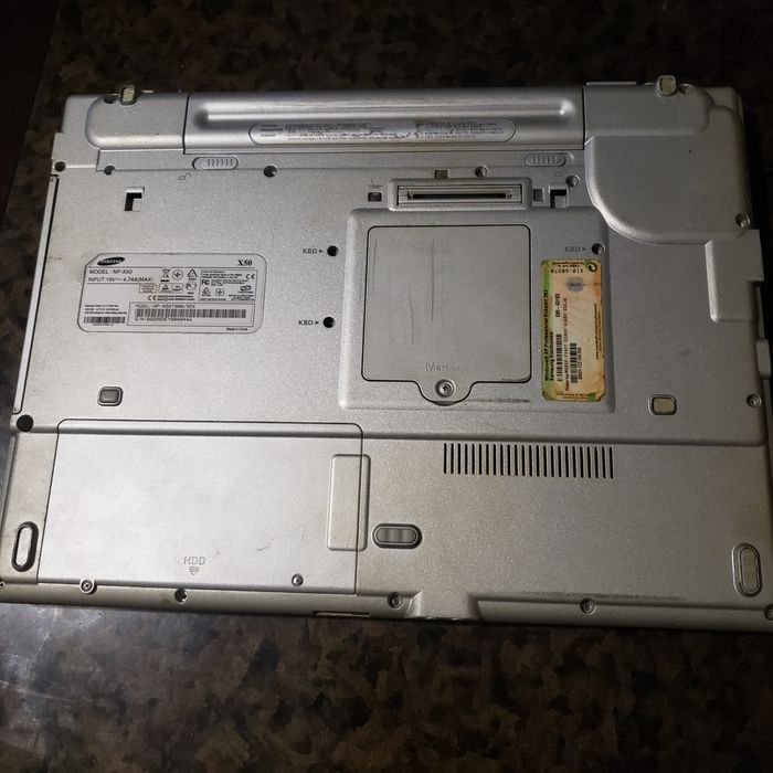 Samsung  NP-X50  на запчасти.