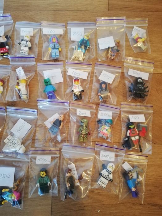 Lego лего фігурки
