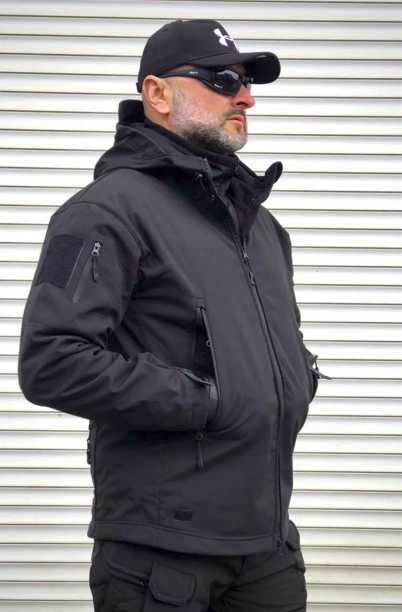 чоловічий чорний спец костюм  софт шел на флісі