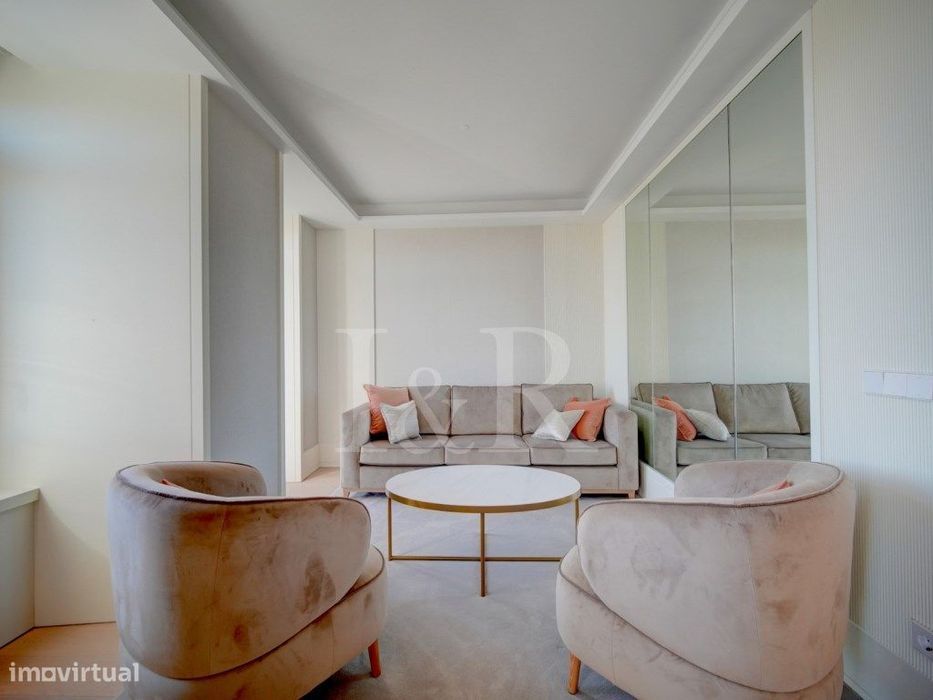 Apartamento T2 com vista rio, Estrela, Lisboa