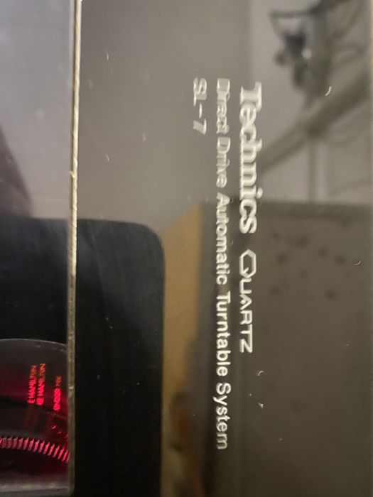 Gramofon Technics SL-7