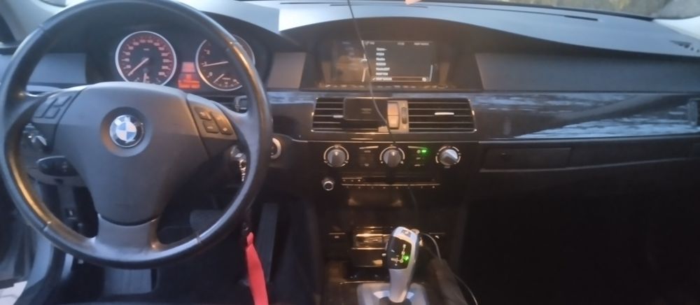 BMW E61 2.0i 2010r.