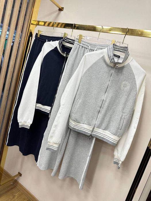 Костюм жіночий бренд !