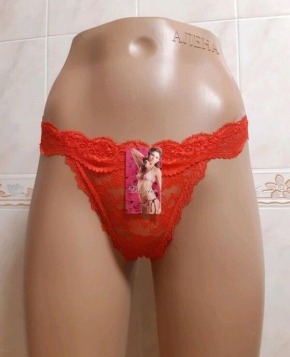 Дівочі трусики гіпюрові