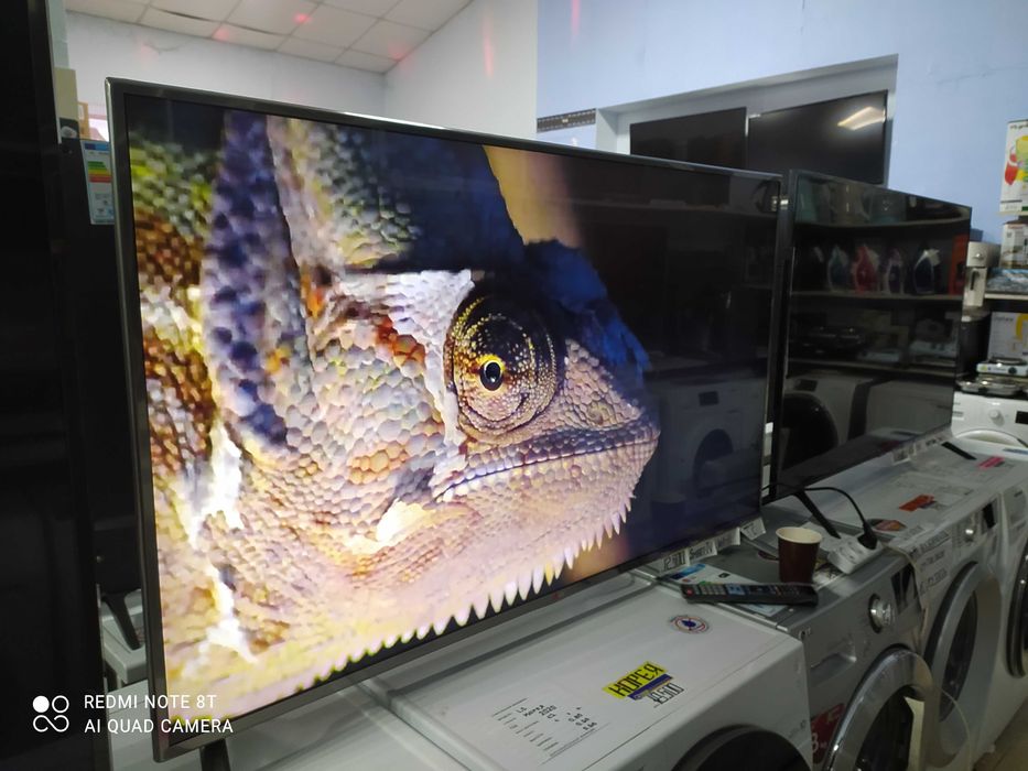 Телевизор SHARP LC65UI7252E б.у из Германии.