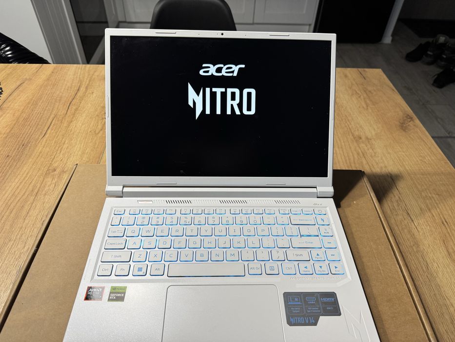 Laptop Acer Nitro v14 na gwarancji