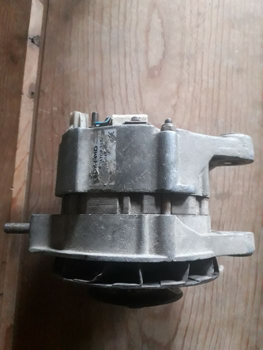 Продам генератор ваз в відміному робочому стані