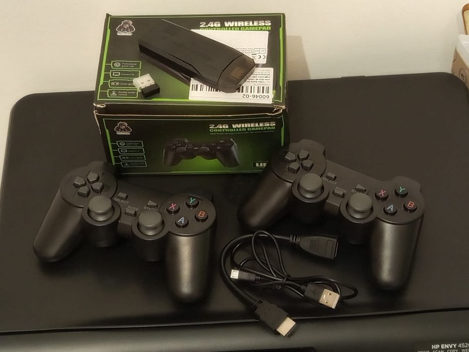 Konsola do gier bezprzewodowa 64G z 10 000 grami