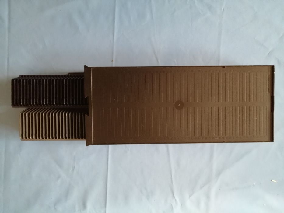 Slide Storage Boxes64740227600259121