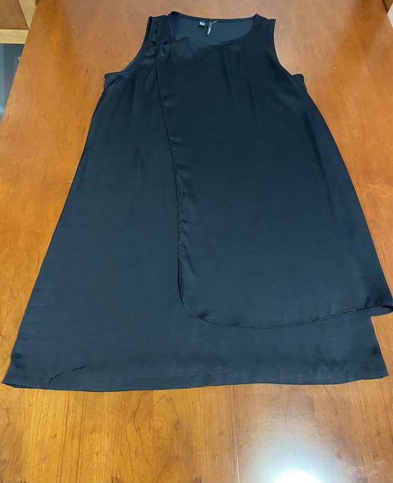 Vestido acetinado Mango