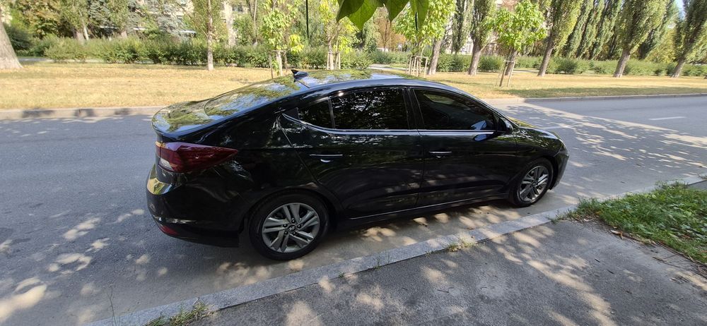Hyundai Elantra 2019 VIN 5NPD84LF5KH444210 фото оголошення 3 з 13