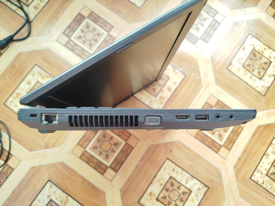Ноутбук Acer travel mate 5760g