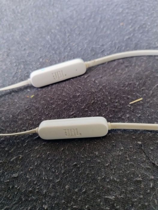 JBL Słuchawki bezprzewodowe BLUETOOTH JBL T115BT dokanałowe