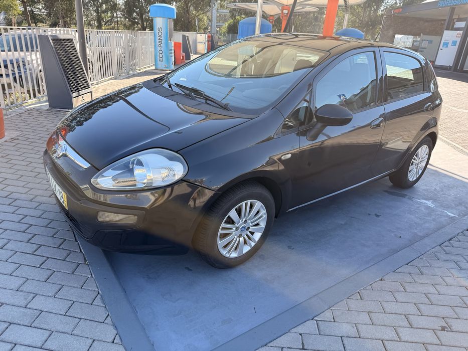 Fiat grande punto evo ( leia o anuncio)