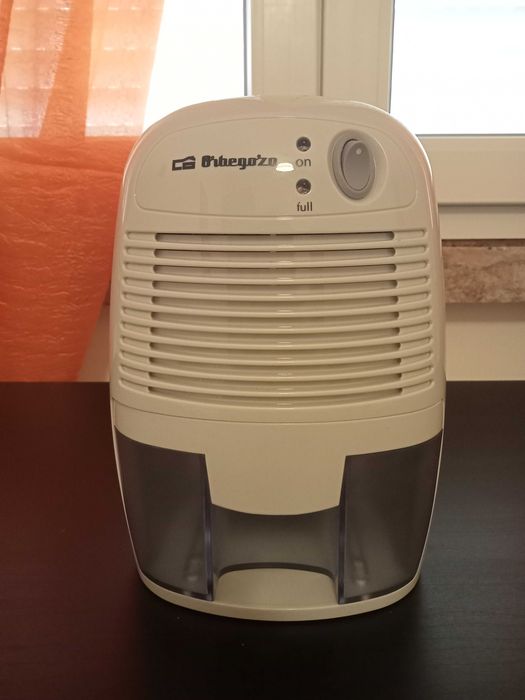 Desumidificador ORBEGOZO DH250 (0.25 L/dia)