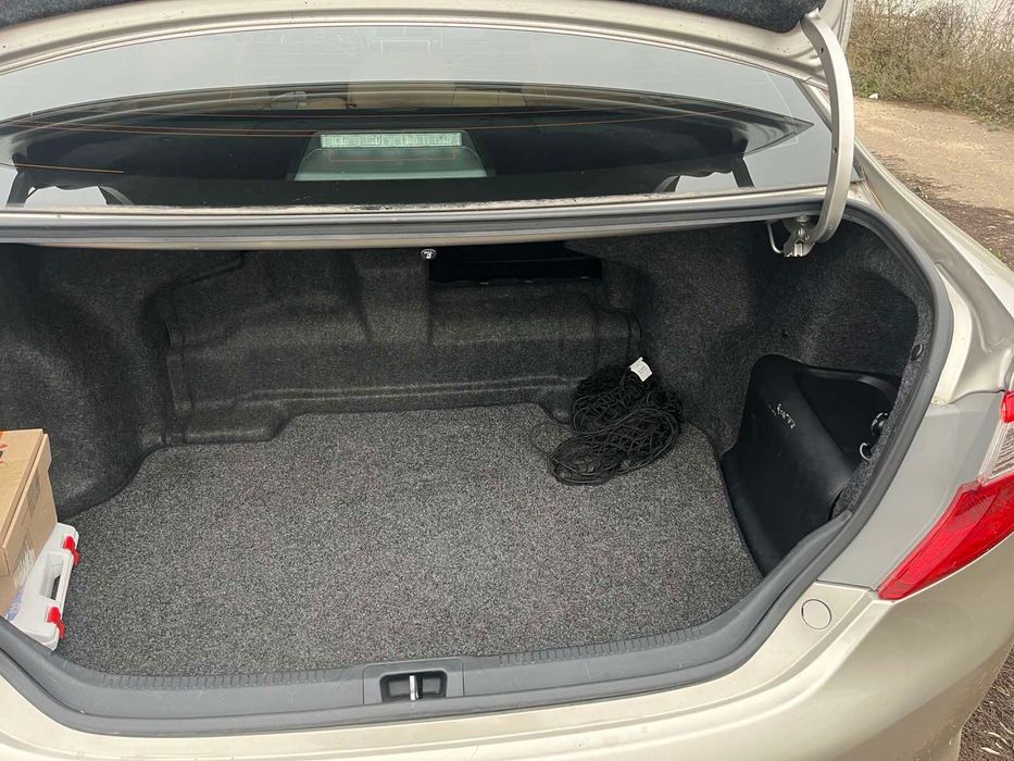 Toyota Camry 50 hibrid