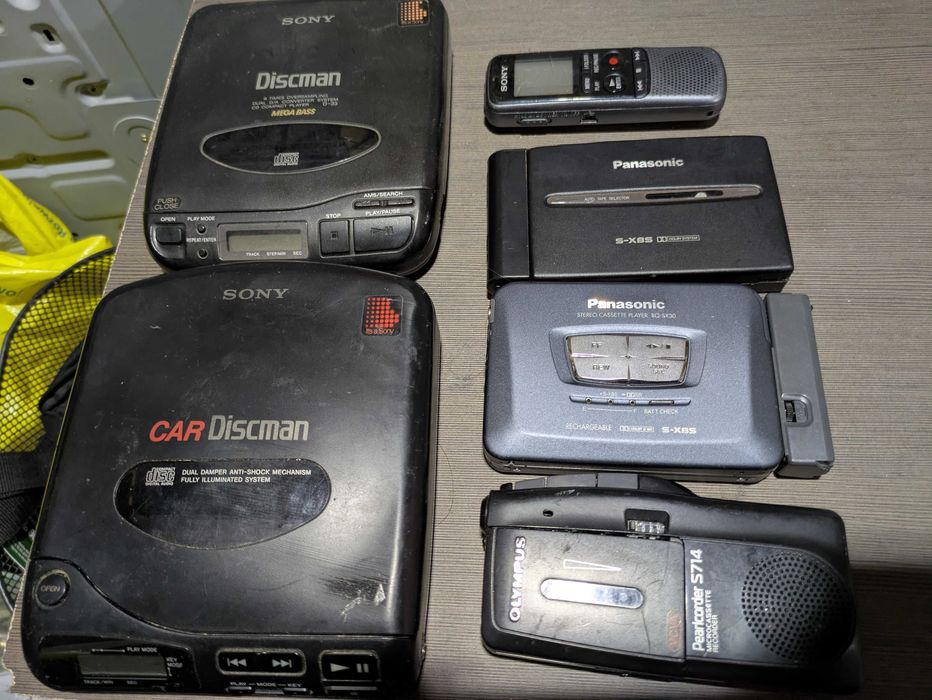 SONY D-33 D800K Panasonik RQ-S11 RQ-SX30 одним лотом цена за все !