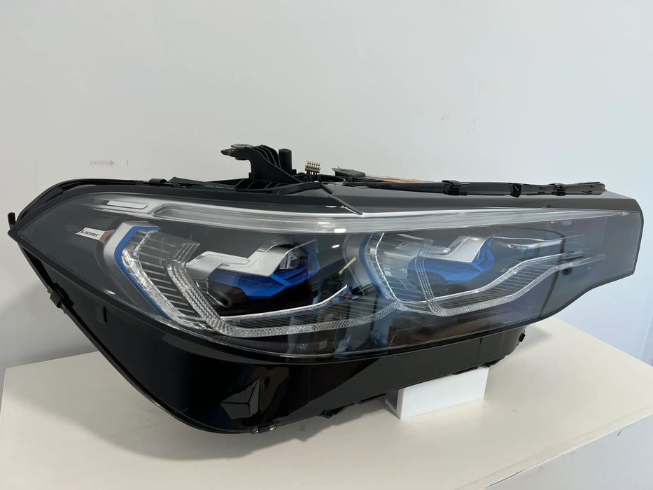Farol Otica BMW X7 G07 LASER Original Direito