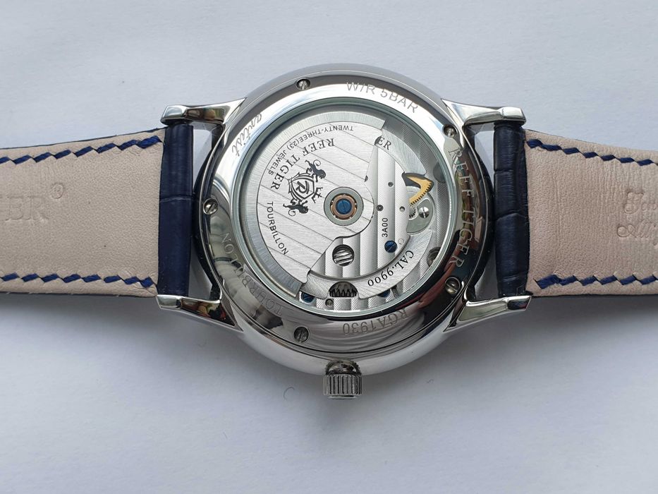 Чоловічий годинник часы Reef Tiger RGA1930 Tourbillon Sapphire Automat