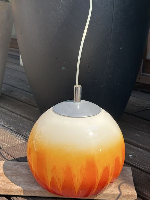 Elegancka lampa