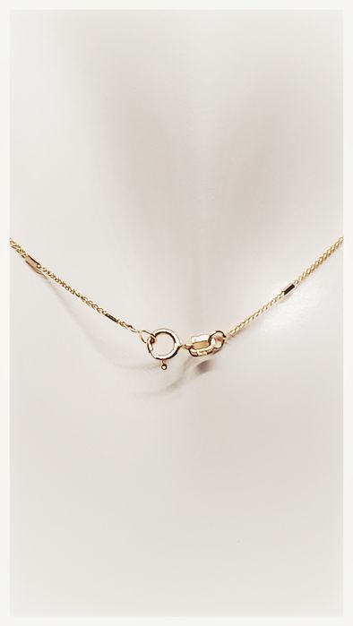 Złoty łańcuszek z krzyżykiem 585 (14K) –  prezent na chrzest / komunię