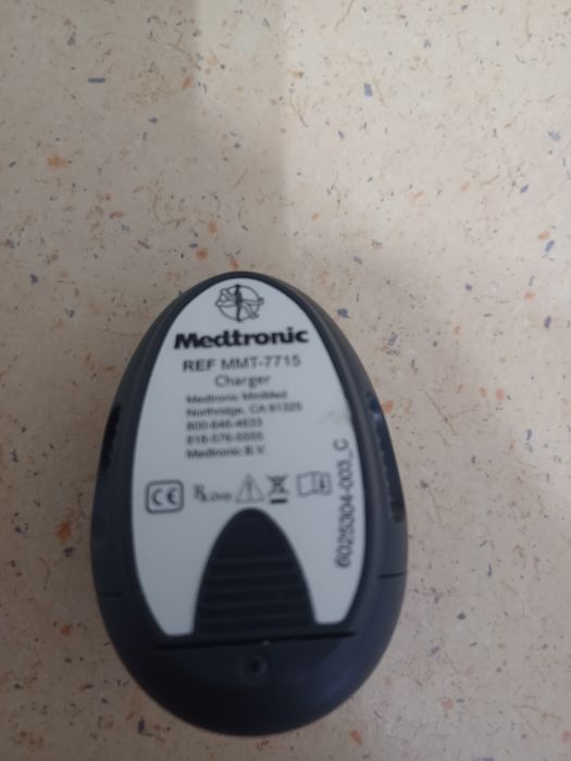 Ładowarka Medtronic MMT-7715 do transmiterów CGM Guardian