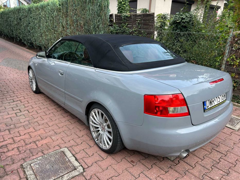 Audi A4  Cabrio  2.4 V6 170 KM