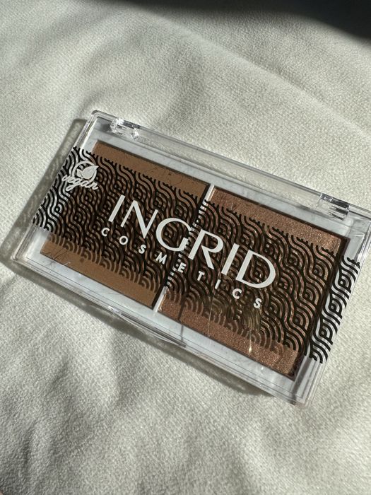 Ingrid paletka bronzerów Bali