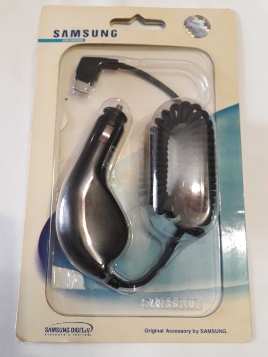 Автомобильное зарядное устройство для телефона Samsung