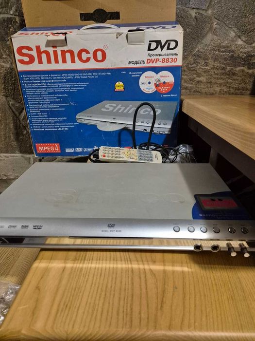Продам DVD Shinco DVP 8830 з коробкою та кабелями.