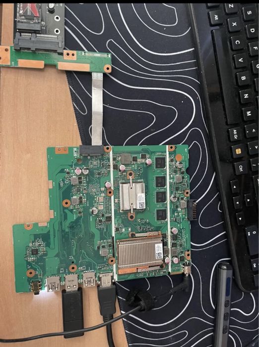 Asus R540N - płyta główna + zasilacz