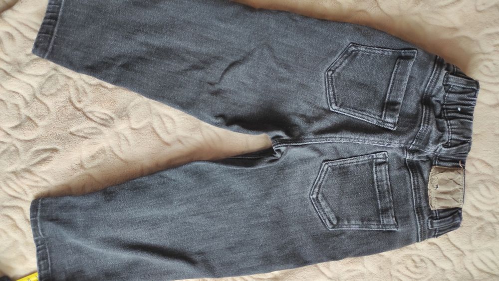 Джинси чорні Zara