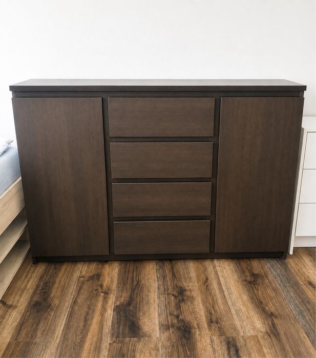 Pojemna komoda wenge