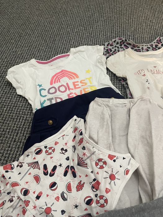 Lote roupa de menina com mais de 20 peças calcado incluido